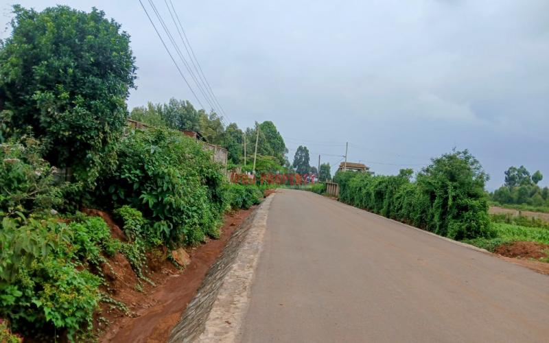 Prime Ready-to-build 100 100fts Touching Tarmac  Plot For Sale In Gikambura Along Jambu Tv Road