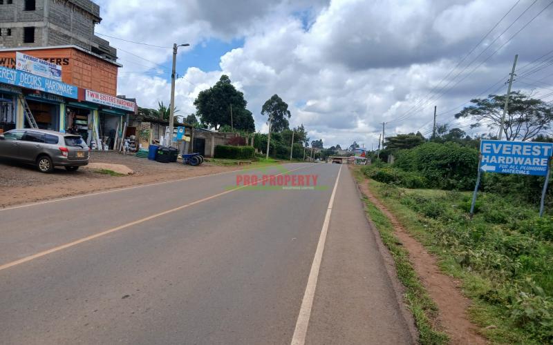 Prime 40 By 90 Ft Commercial Plot For  Sale In  Kikuyu,gikambura