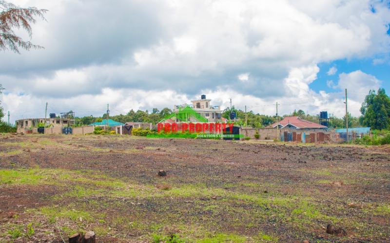 Prime Residential Plot For Sale In Gikambura, Jambu Tv.
