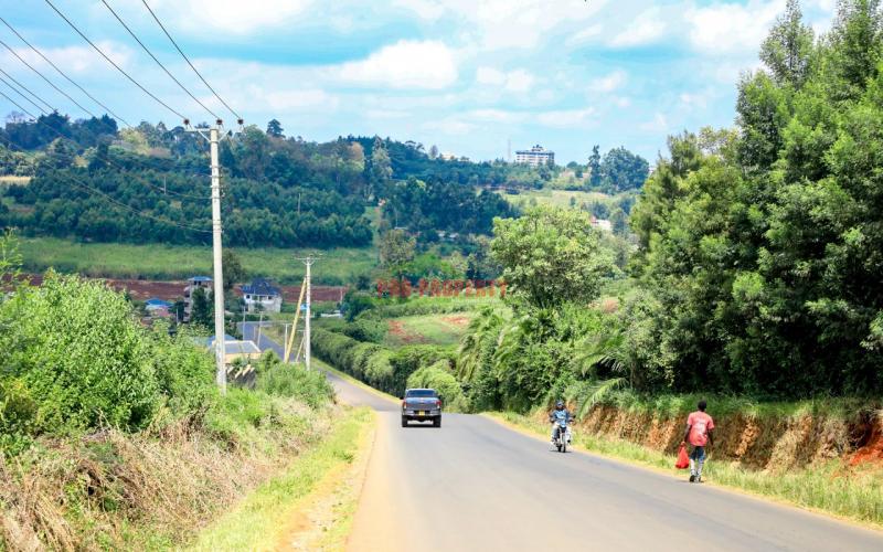 Prime Commercial Plot Touching Tarmac For Sale In Kikuyu, Ondiri