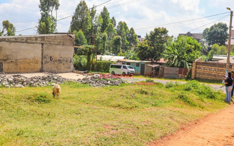 Prime Commercial Plot Touching Tarmac For Sale In Kikuyu, Mai-ii-hii