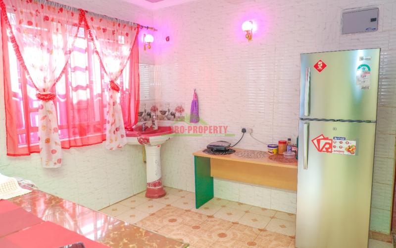 3 Bedroom Master Ensuite Bungalow For Sale Near Kamangu Shopping Center.