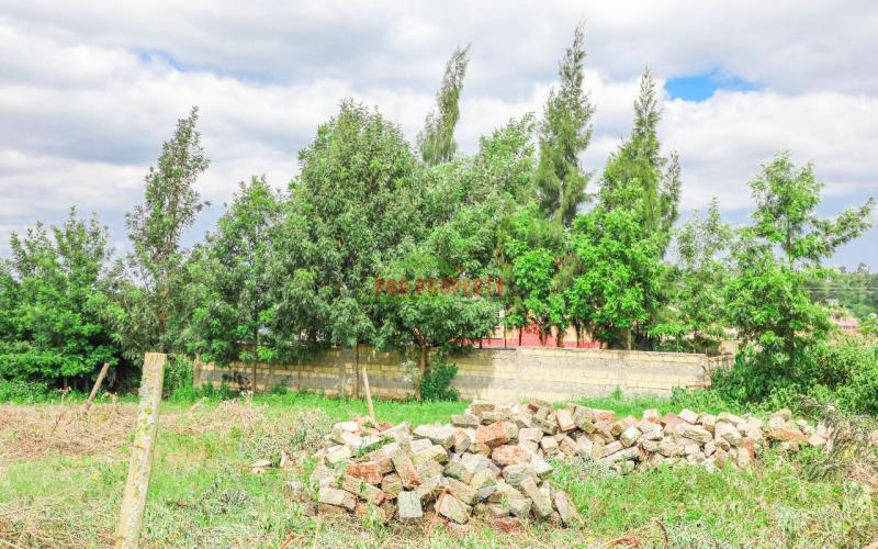 Prime Residential Plot Touching Tarmac For Sale In Kikuyu, Kamangu.