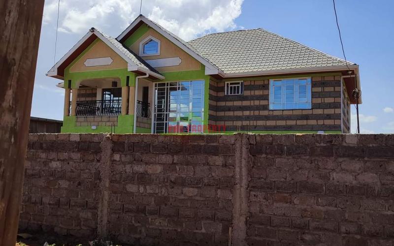 50 by 100ft Residential Plot for Sale in Kamangu below 2M