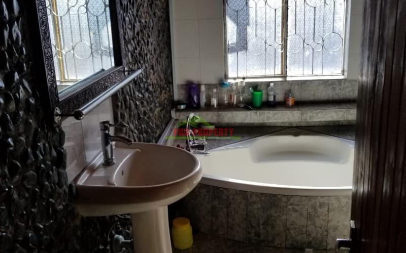 Prime Residential House  For Sale Or Rent  In Karen