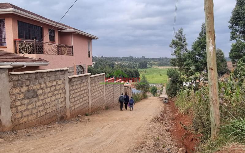 50 X100 Ft Plot For Sale In Kikuyu, Gikambura.