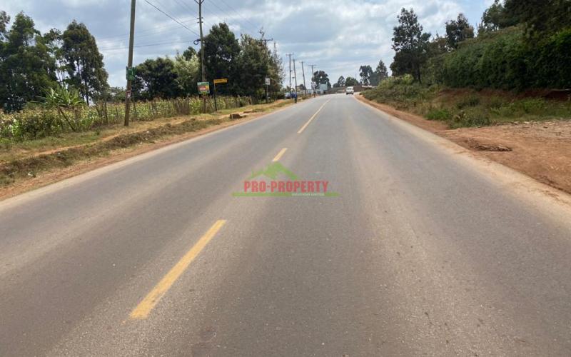 Corner Plot For Sale Touching Tarmac In Kikuyu, Gikambura.