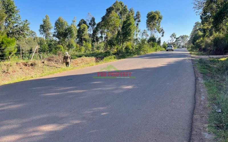 Prime Plot For Sale Touching Tarmac In Kikuyu, Ondiri.