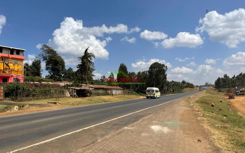 Commercial Plot For Sale Along Nairobi-nakuru Road In Limuru.