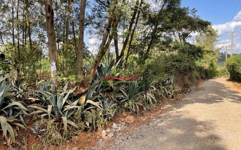 Residential Plot For Sale In Kikuyu Ondiri Karai Area.