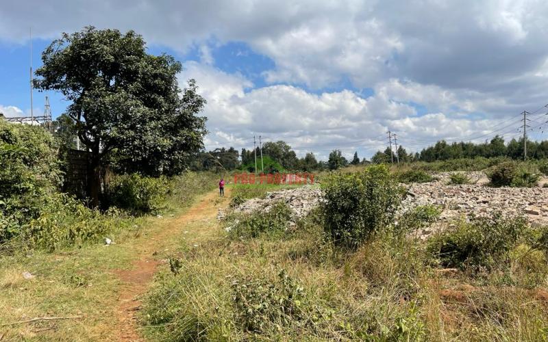 Prime Commercial/ Industrial Land For Sale In Kikuyu Town.