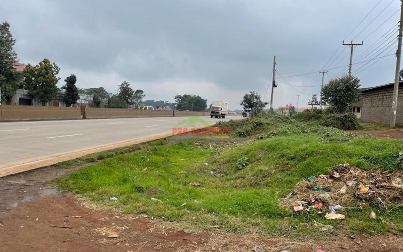 Commercial 100 By 100 Fts Plot For Sale Fronting The Tarmac (waiyaki Way) In Sigona Zambezi.