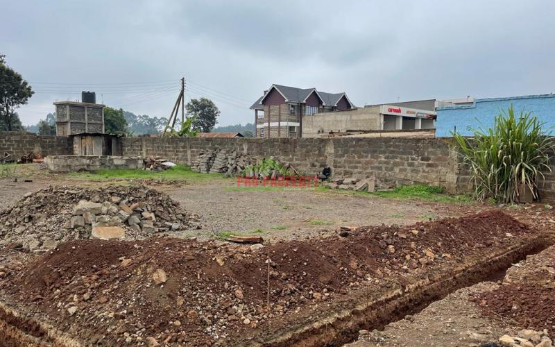 Commercial 100 By 100 Fts Plot For Sale Fronting The Tarmac (waiyaki Way) In Sigona Zambezi.