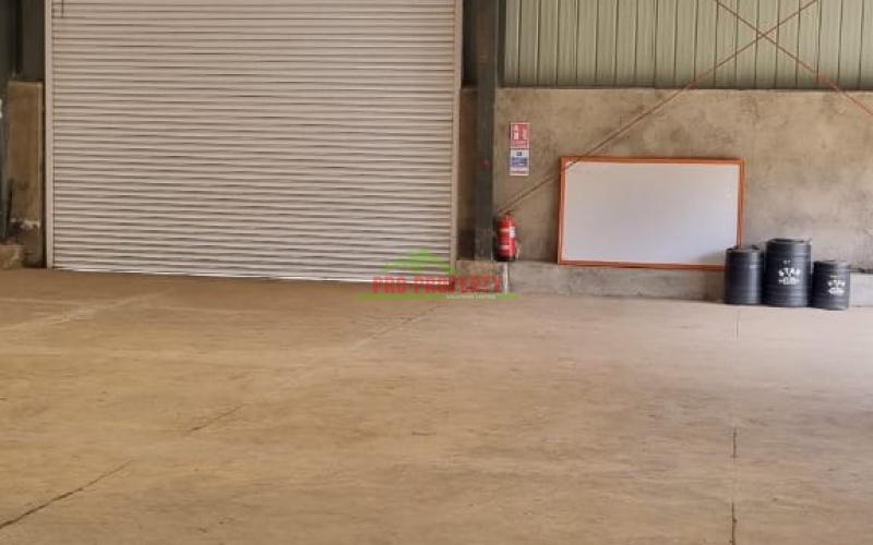 Commercial Godown For Sale Along The Nairobi-nakuru Highway.