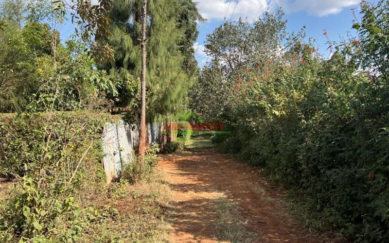 Prime 100 By 100 Fts Residential Plot For Sale In Kikuyu, Ondiri.