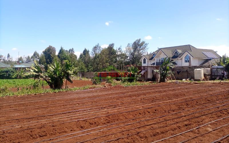 1/2 Acre land  for sale in kikuyu Thogoto
