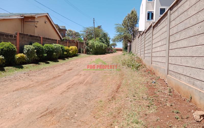 Prime Plot For Townhouses Investment.