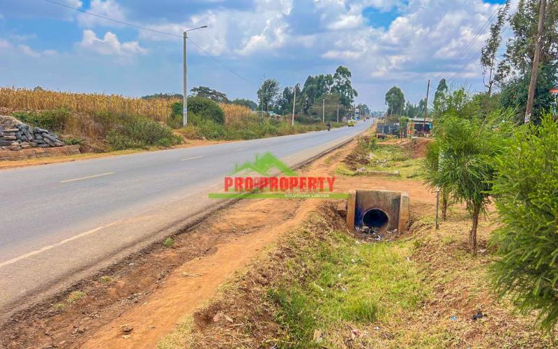 Prime 100 By 100ft Commercial Plots For Sale In Kamangu Shopping Center
