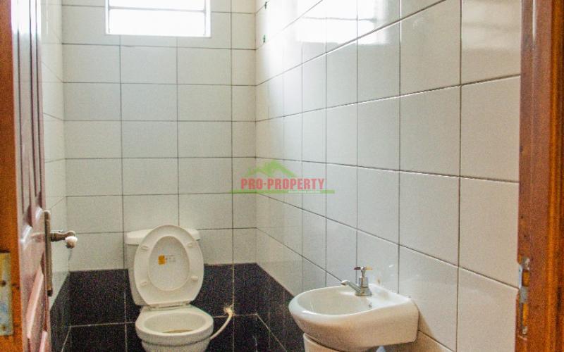 4 Bedroom Townhouse In A Gated Community Of Eight.