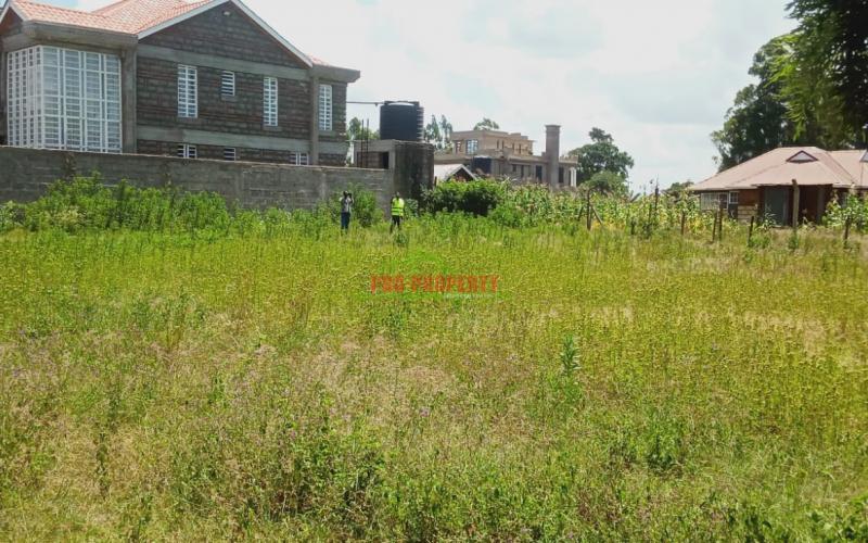 A1 100 by 100ft PLOTS FOR SALE!! IN GIKAMBURA