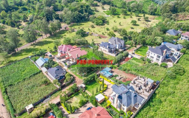 PRIME ¼ ACRES PLOTS FOR SALE IN A CONTROLLED GATED COMMUNITY FOR SALE