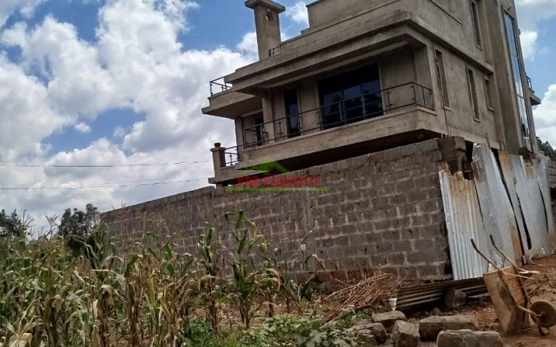 Prime 40by80ft plot for sale in Kikuyu ,gikambura