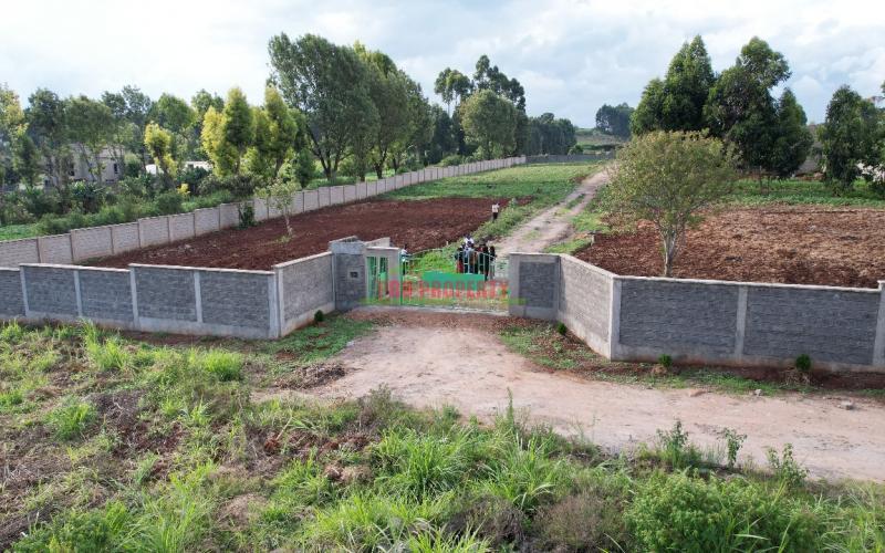 PLOTS FOR SALE IN A GATED COMMUNITY-pure residential