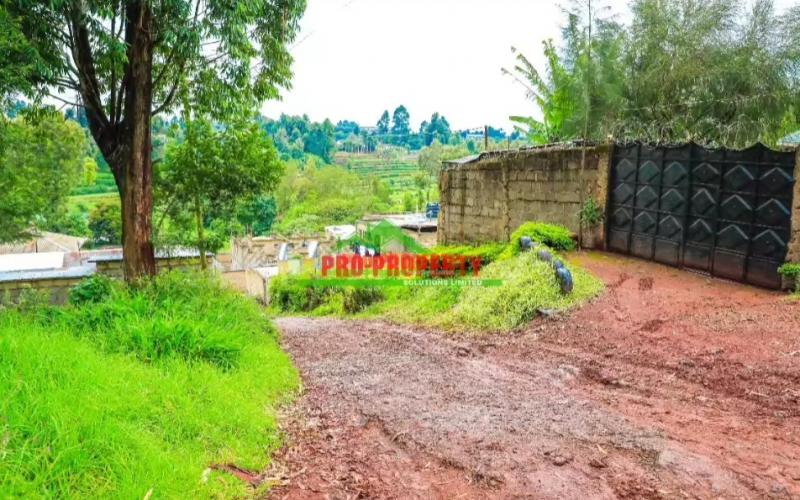 Prime Commercial Plot For Sale In Gitaru - With Ready Title Deed