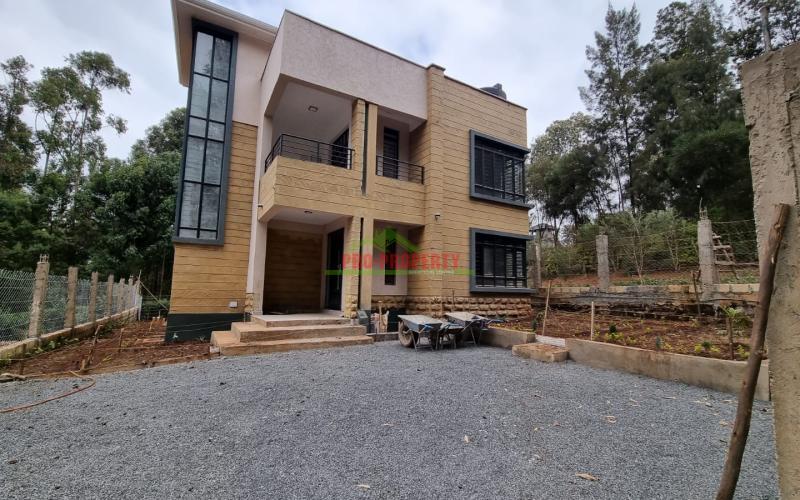 4 Bedroom House For Sale In Kikuyu, Ondiri.