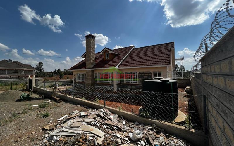 House For Sale In Kikuyu, Lusigetti In A  Gated Community.