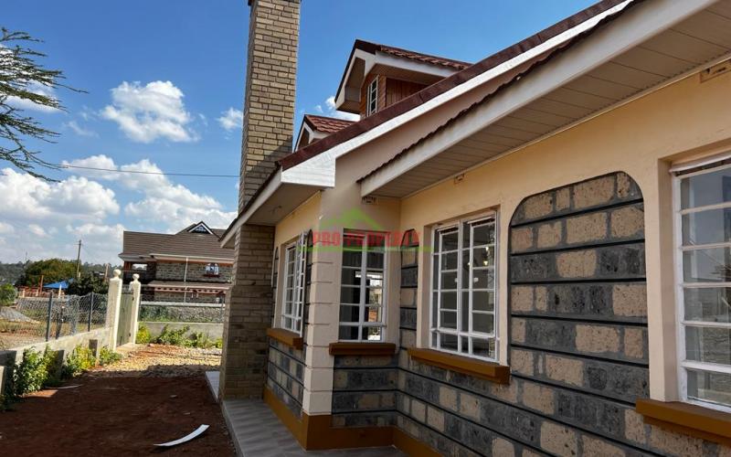 House For Sale In Kikuyu, Lusigetti In A  Gated Community.