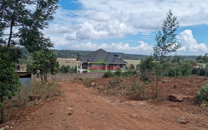 50 X 100 Fts Plot For Sale In Kikuyu Gikambura.