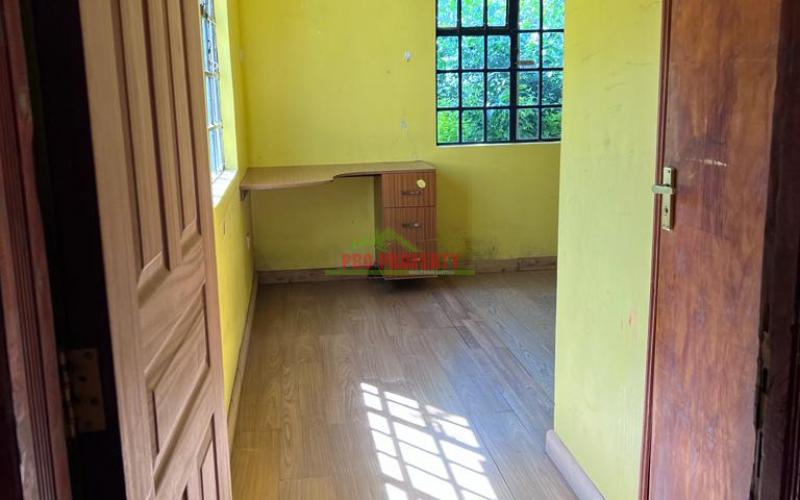 Prime 100 X 100ft Plot For Sale In Kikuyu, Thogoto With A 3 Bedroom House.