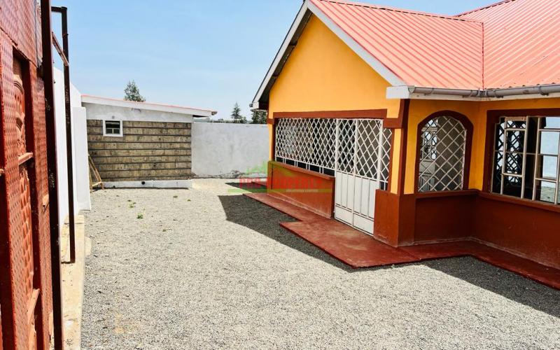 Incomplete 3 Bedroom Bungalow For Sale In Kikuyu, Kamangu.