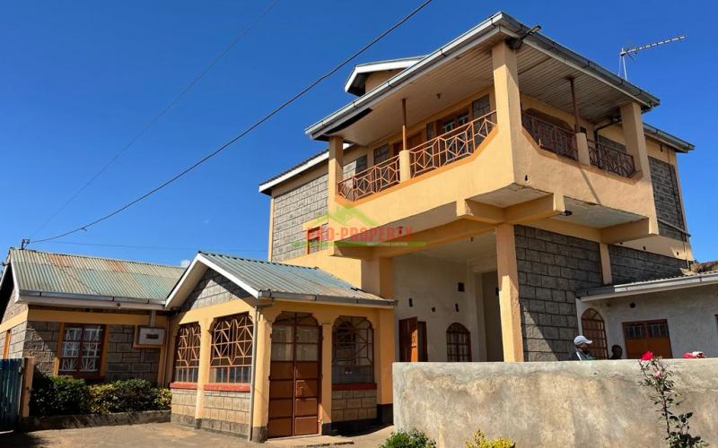 4 Bedroom Master En-Suite Maisonette For Sale in Limuru, Ngarariga.