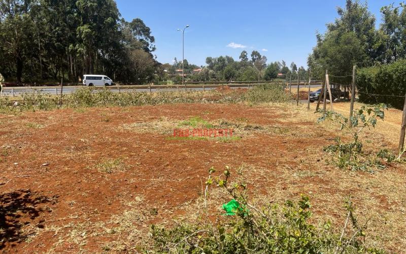 Prime Commercial Plot Fronting The Tarmac For Sale In Kikuyu Along The Southern Bypass.