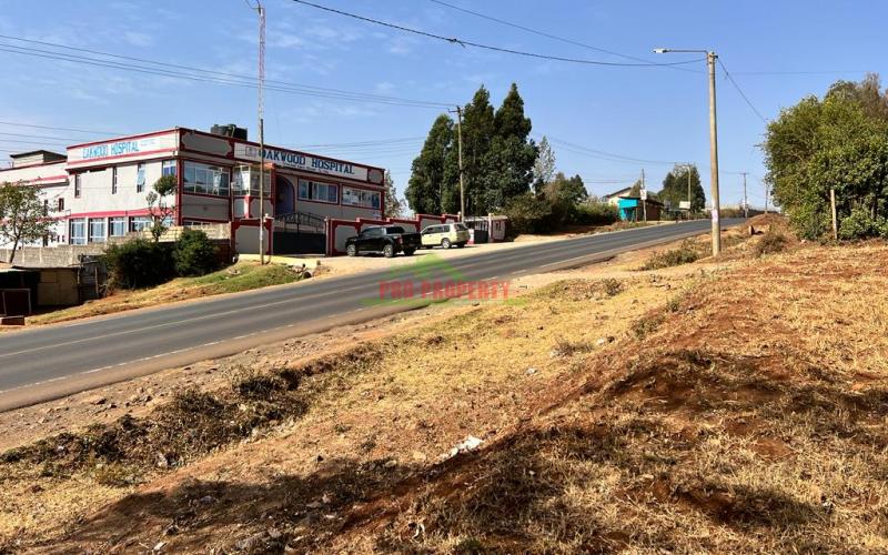 Commercial 50 By 100fts Plot For Sale In Kikuyu, Gikambura (touching Tarmac).