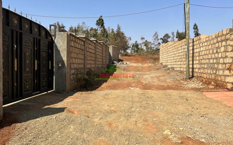 50 X 100ft  Plot For Sale In Kikuyu, Lusingetti.