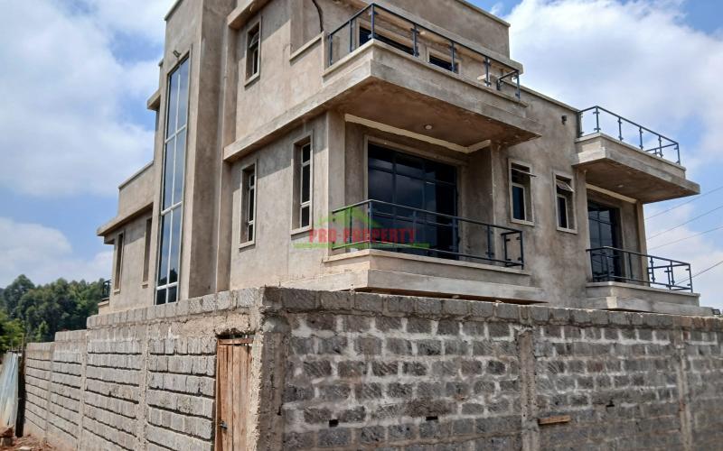 PRIME RESIDENTIAL 40 BY 80 FTS PLOTS  FOR SALE IN KIKUYU GIKAMBURA