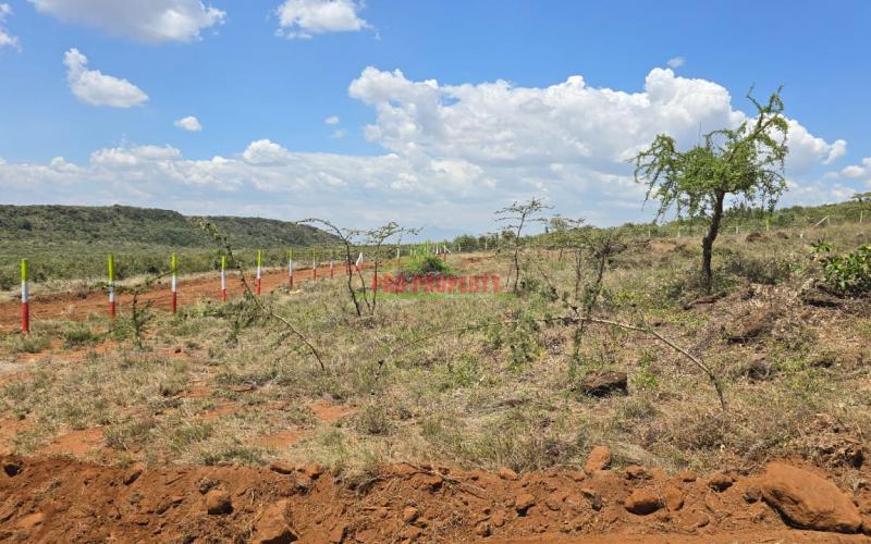Prime residential plots for sale in KIKUYU-NACHU-MIKUYUINI GATED COMMUNITY PEAK VIEW ESTATE