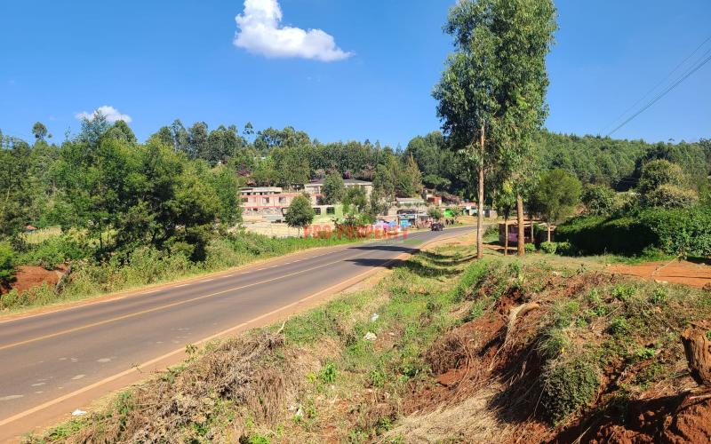 Commercial Plot For Sale In Ondiri(karai Muslim)