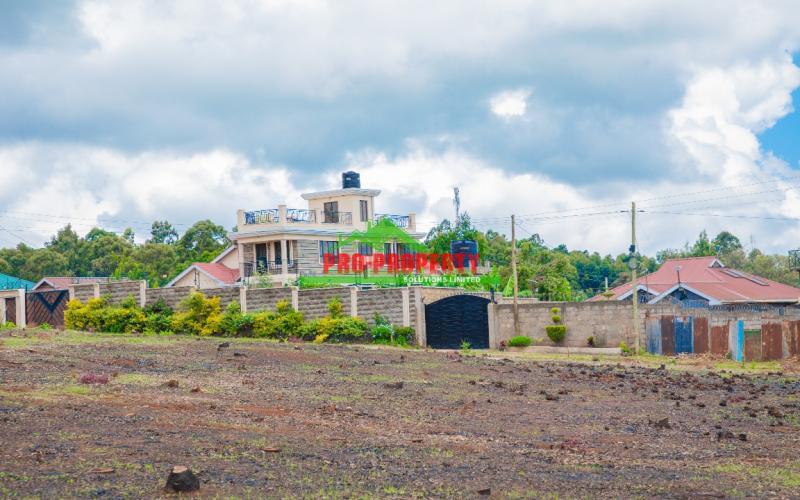 Prime Residential Plot For Sale In Gikambura, Jambu Tv.