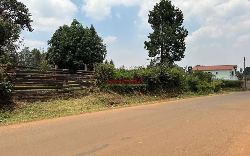 Commercial Plot For Sale Fronting Tarmac In Kinoo,muthiga