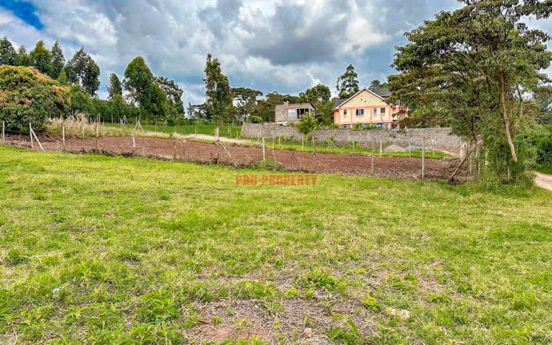 Half Acre Land For Sale in Kikuyu, Ondiri.