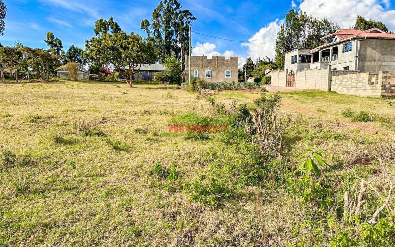 Half Acre Land For Sale In Kikuyu Thogoto.